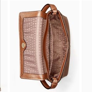 kate spade Bags - NWT Kate Spade rose gold mini crossbody bag kate spade Bags - NWT Kate Spade rose gold mini crossbody bag